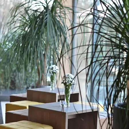 乌克兹齐酒店 酒店 特普利采