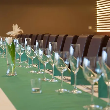 乌克兹齐酒店 特普利采